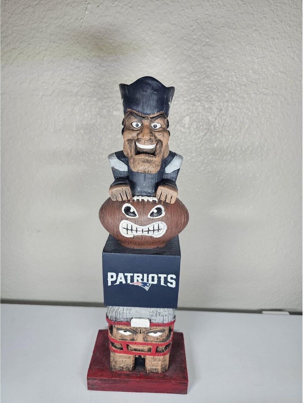 New England Patriots NFL Tiki Totem Statue By Evergreen. 16 Inches Tall.